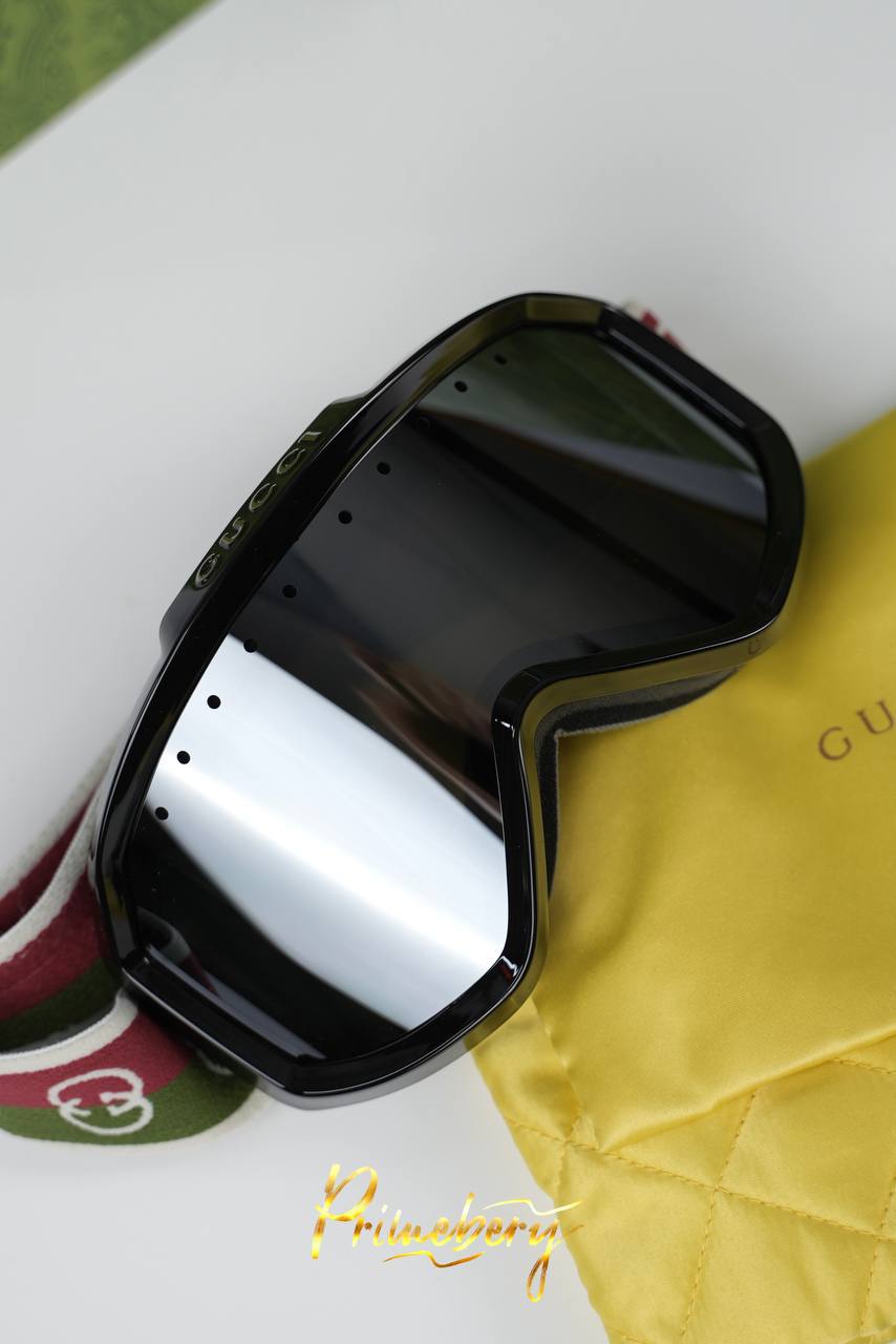 Горнолыжные очки Gucci