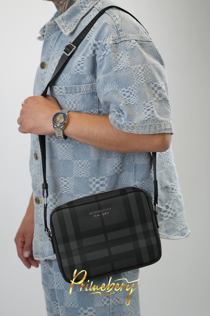 Сумка Burberry