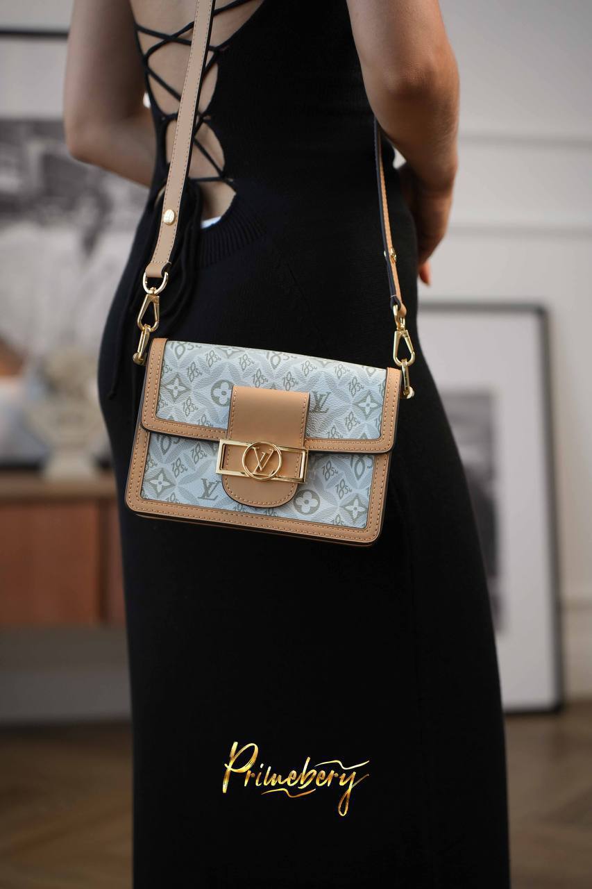 Сумка Louis Vuitton Dauphine