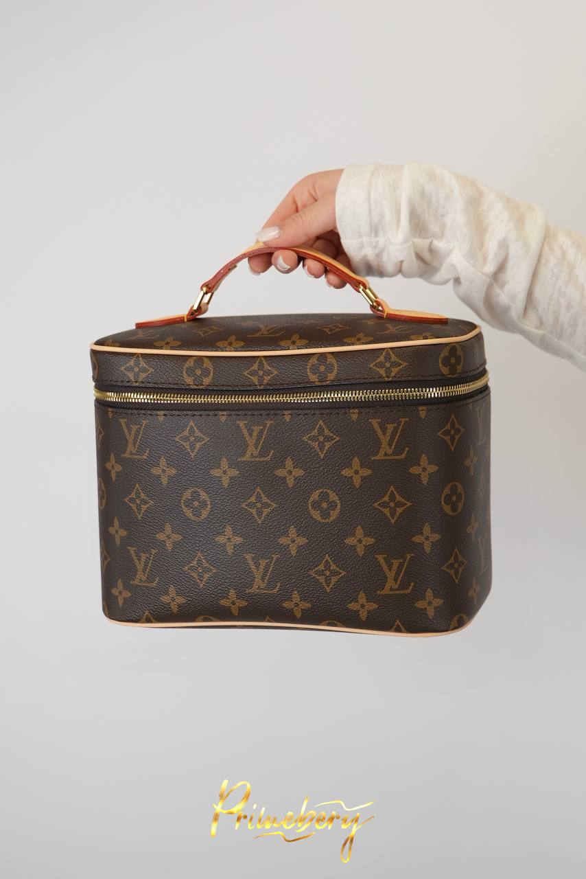 Сумка-косметичка LV