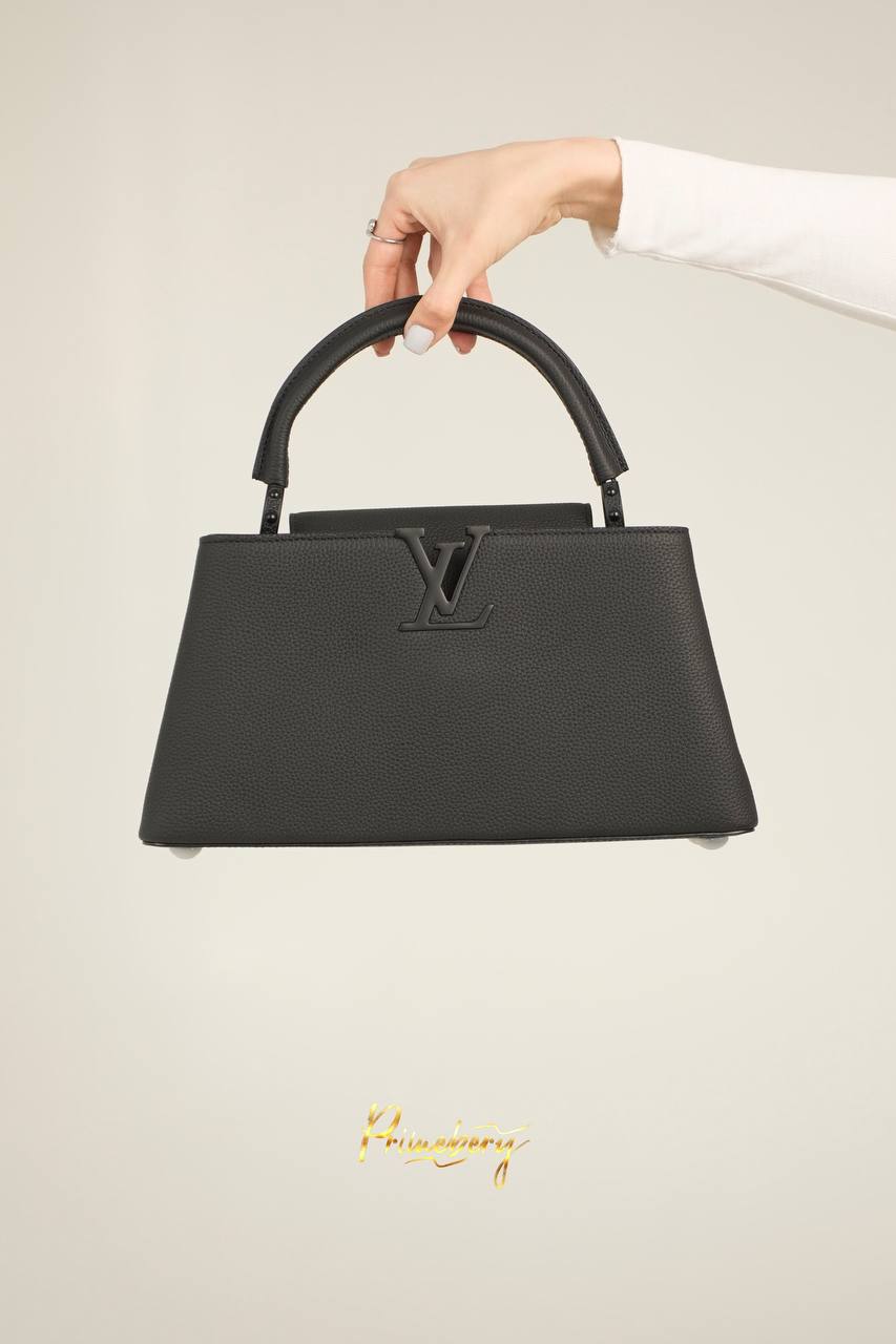 Сумка LOUIS VUITTON «Capucines BB из зернистой кожи Taurillon»