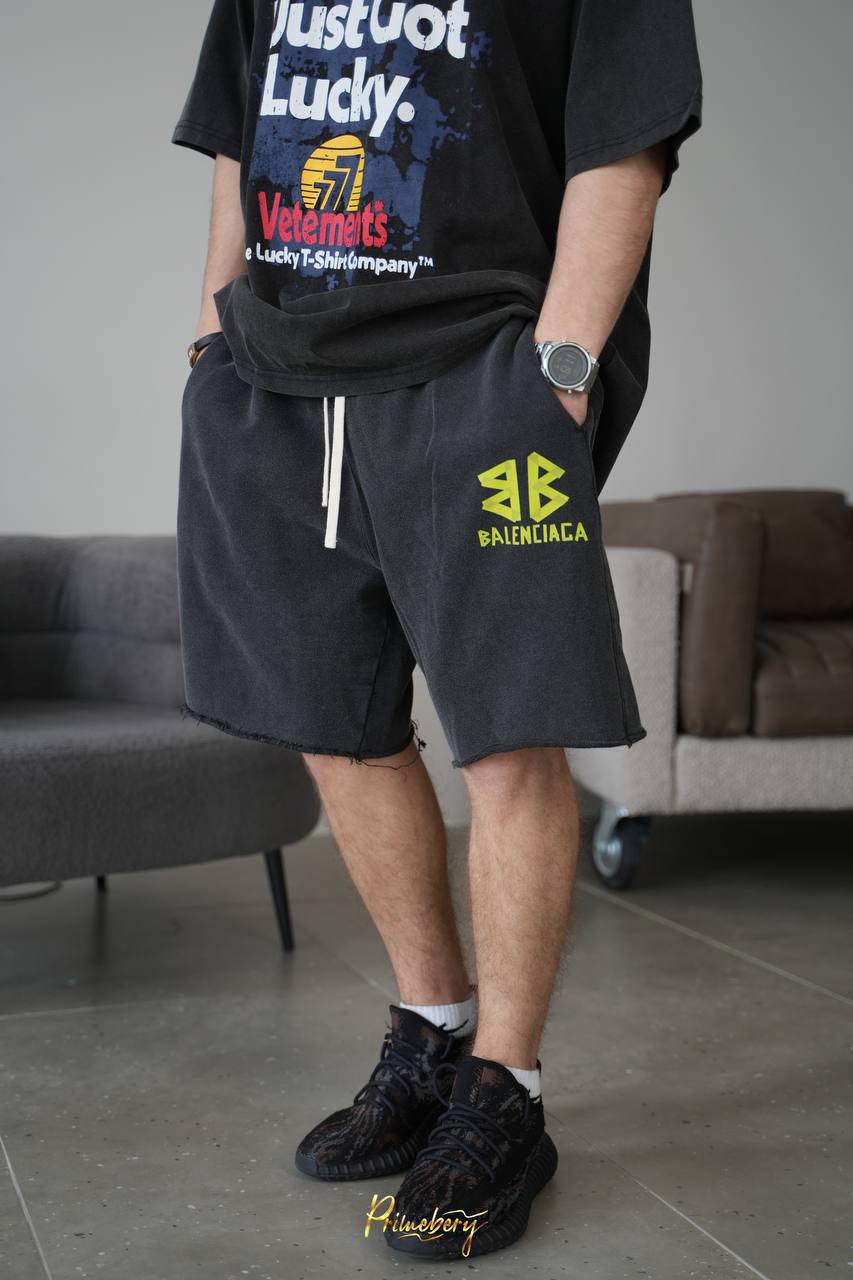 Шорты Balenciaga