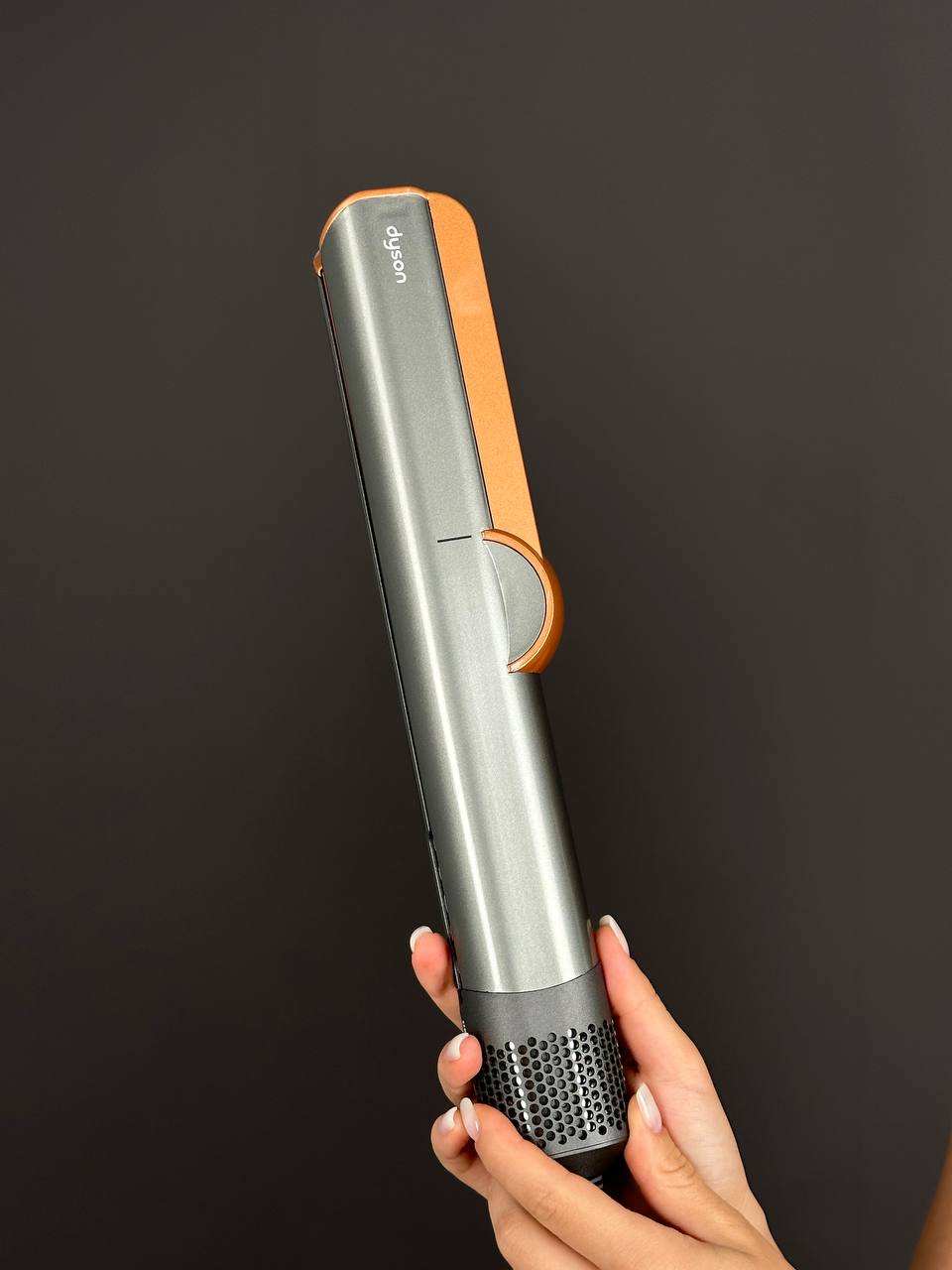 УТЮЖКИ DYSON HS06