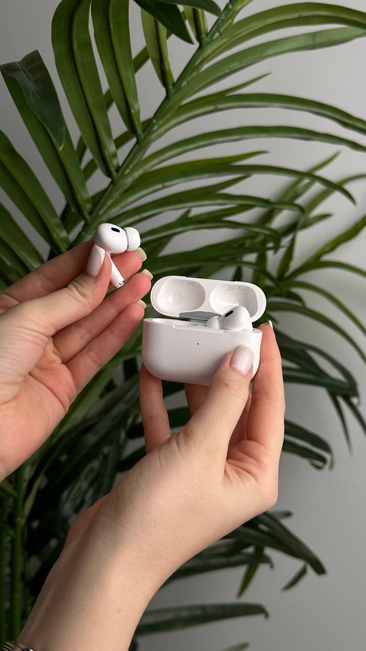 Обзор на наушники AirPods Pro
