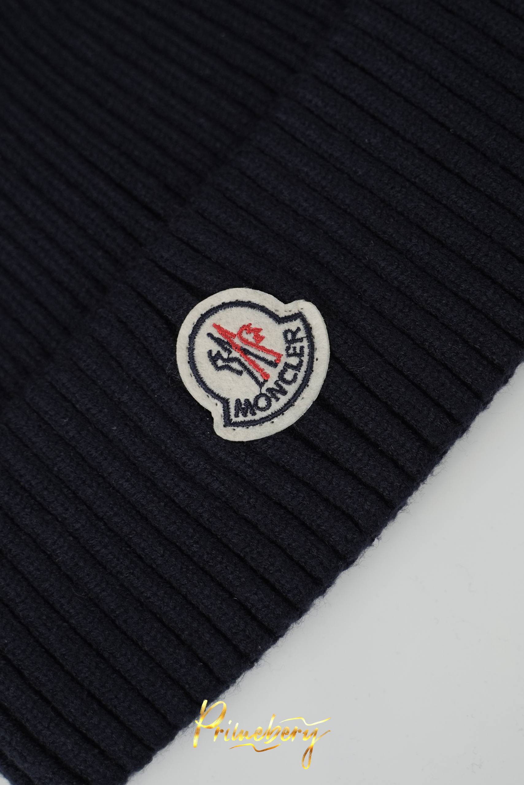 Шапка Moncler