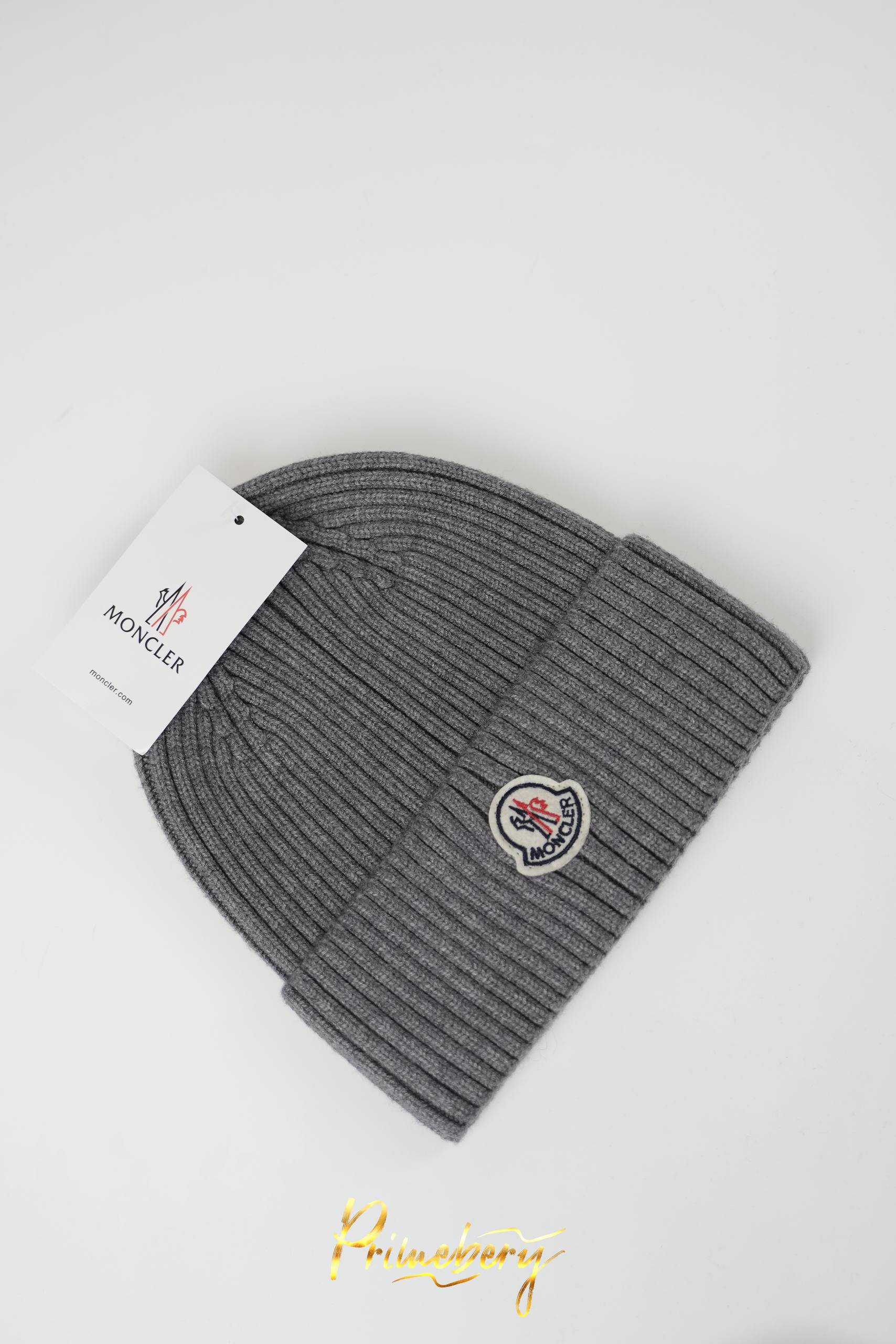 Шапка Moncler
