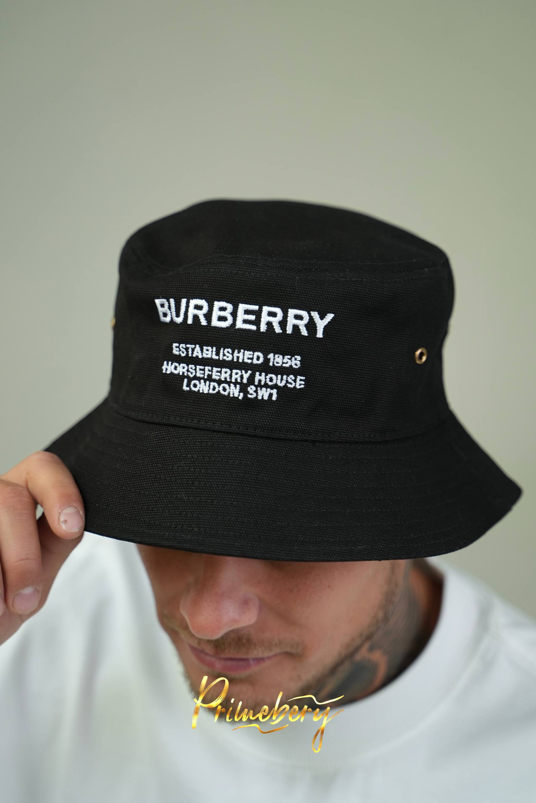 Панама Burberry