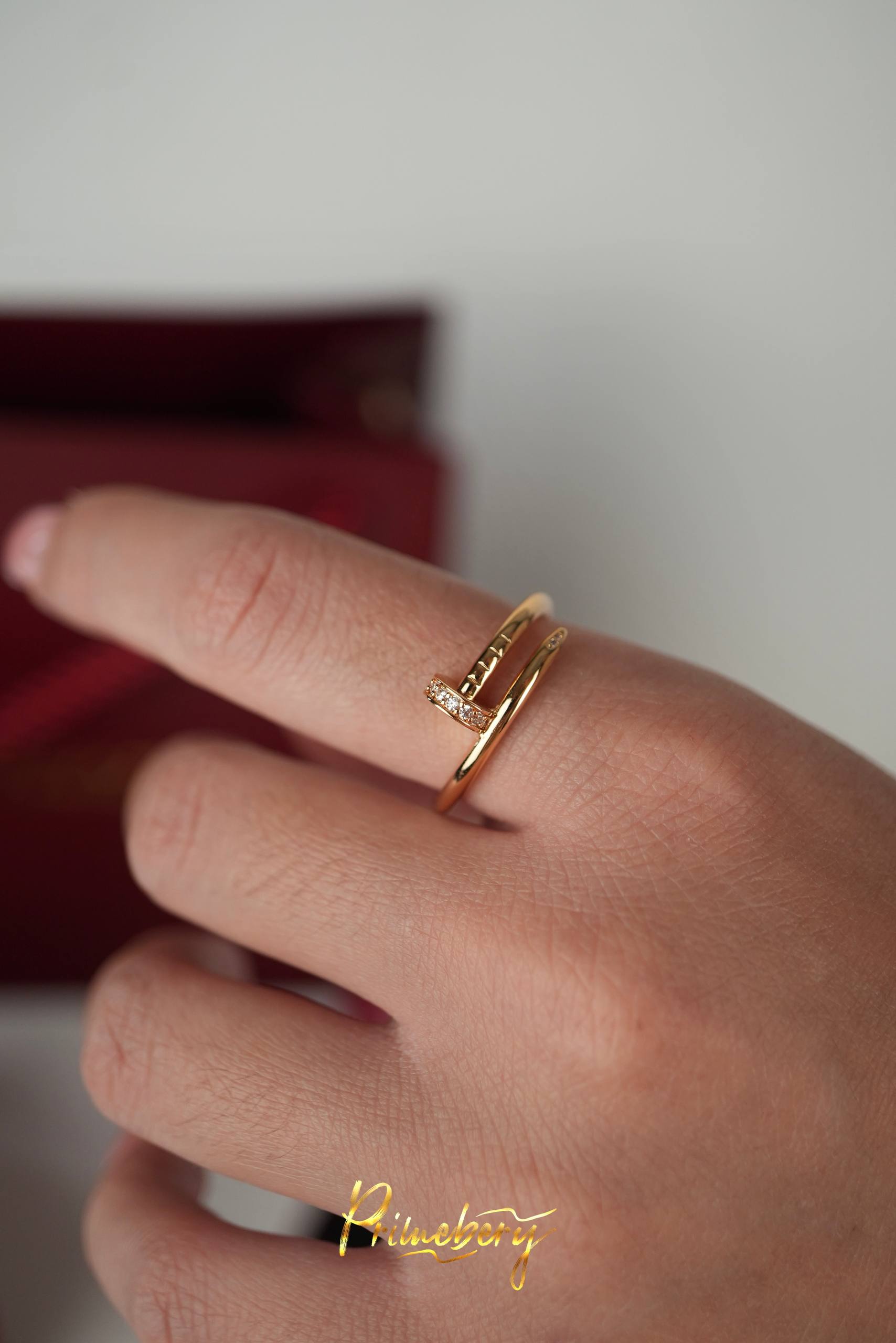 Кольцо Cartier — гвоздь