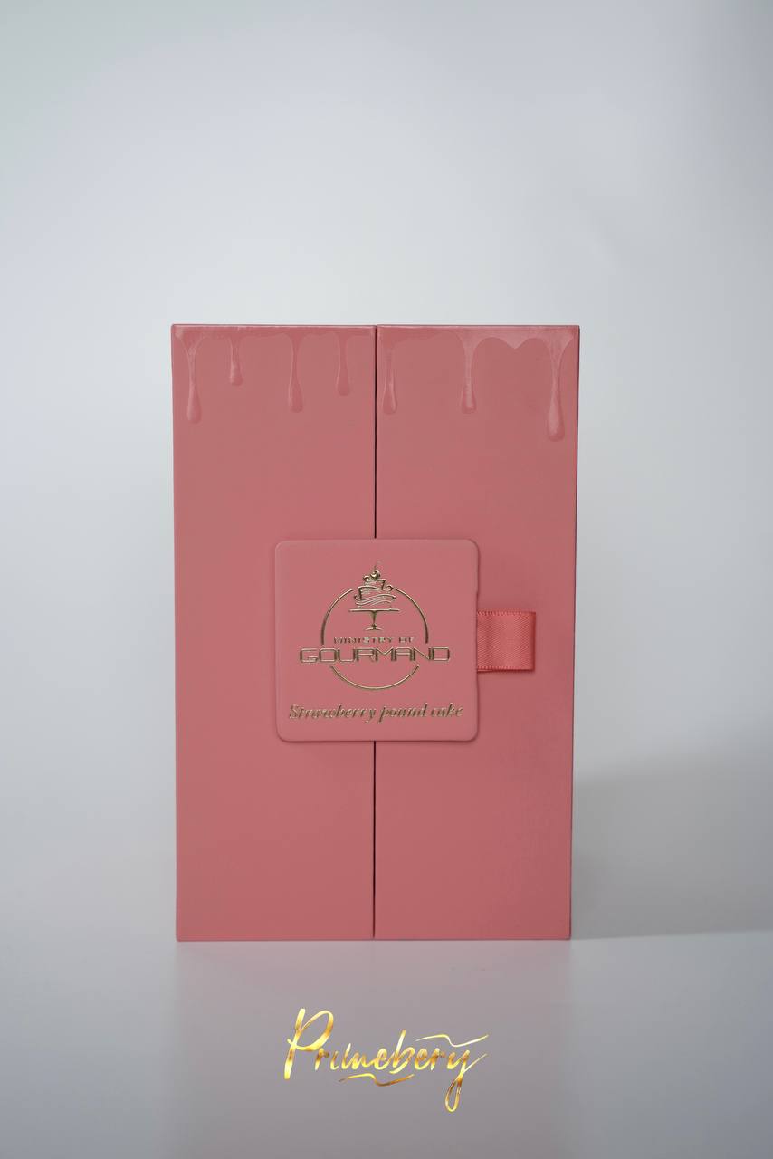Strawberry Pound Cake от PARIS CORNER