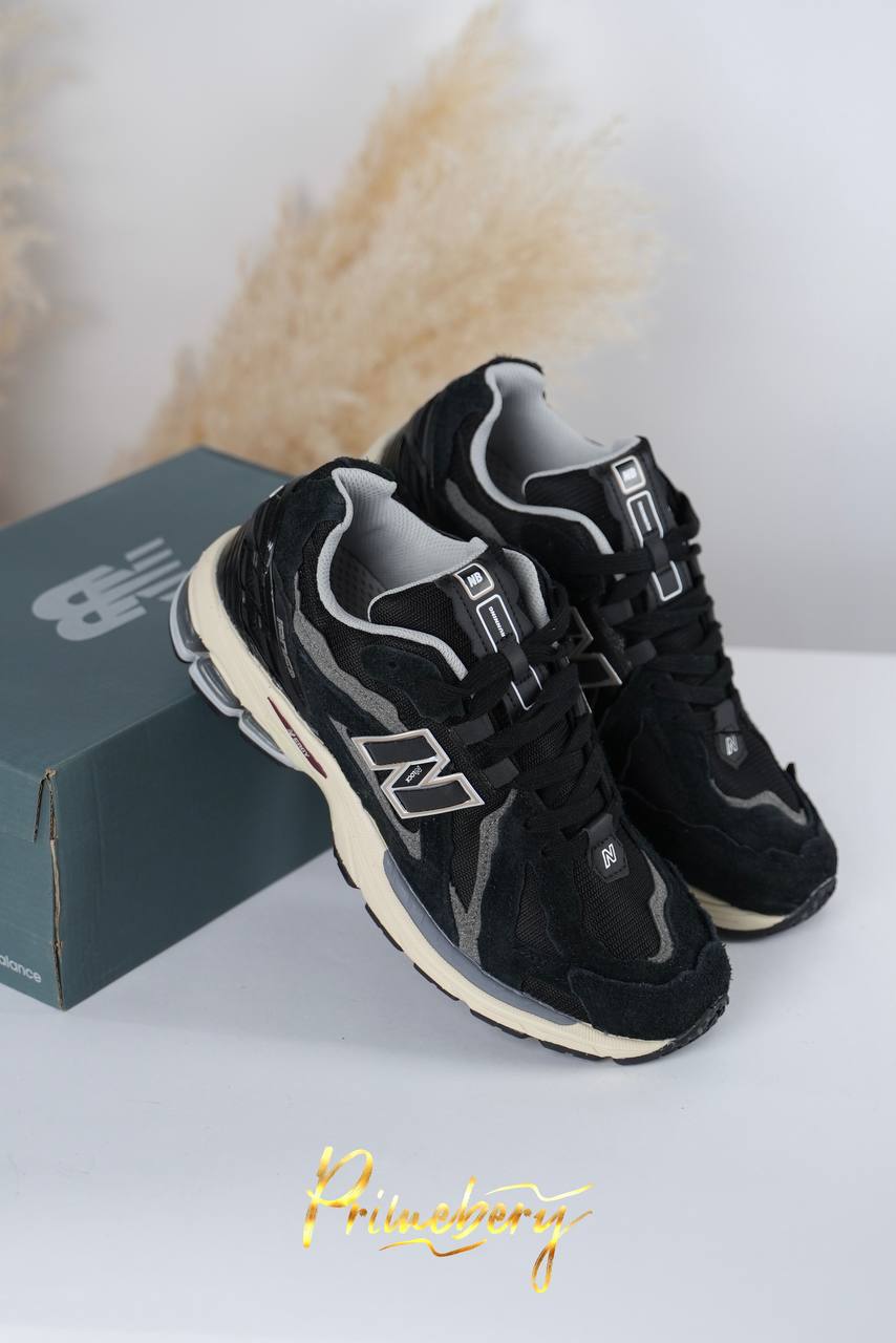 New Balance 1906