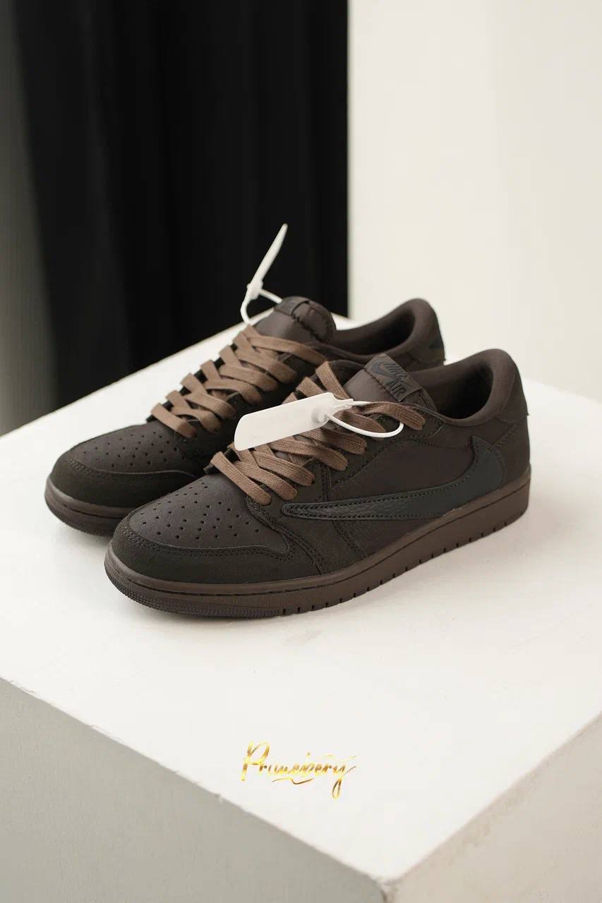 NIKE Travis Scott x Air Jordan 1 Low OG Velvet Brown