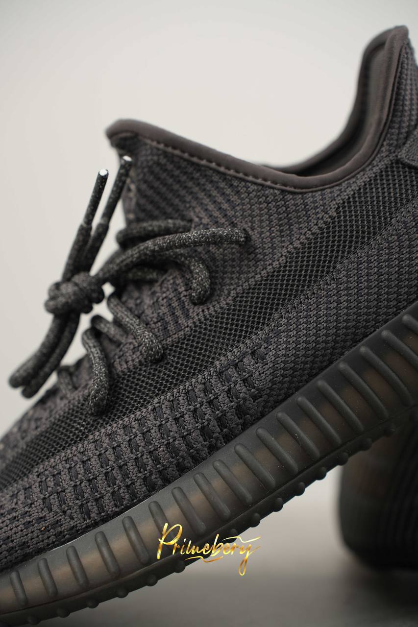 Кроссовки Yeezy