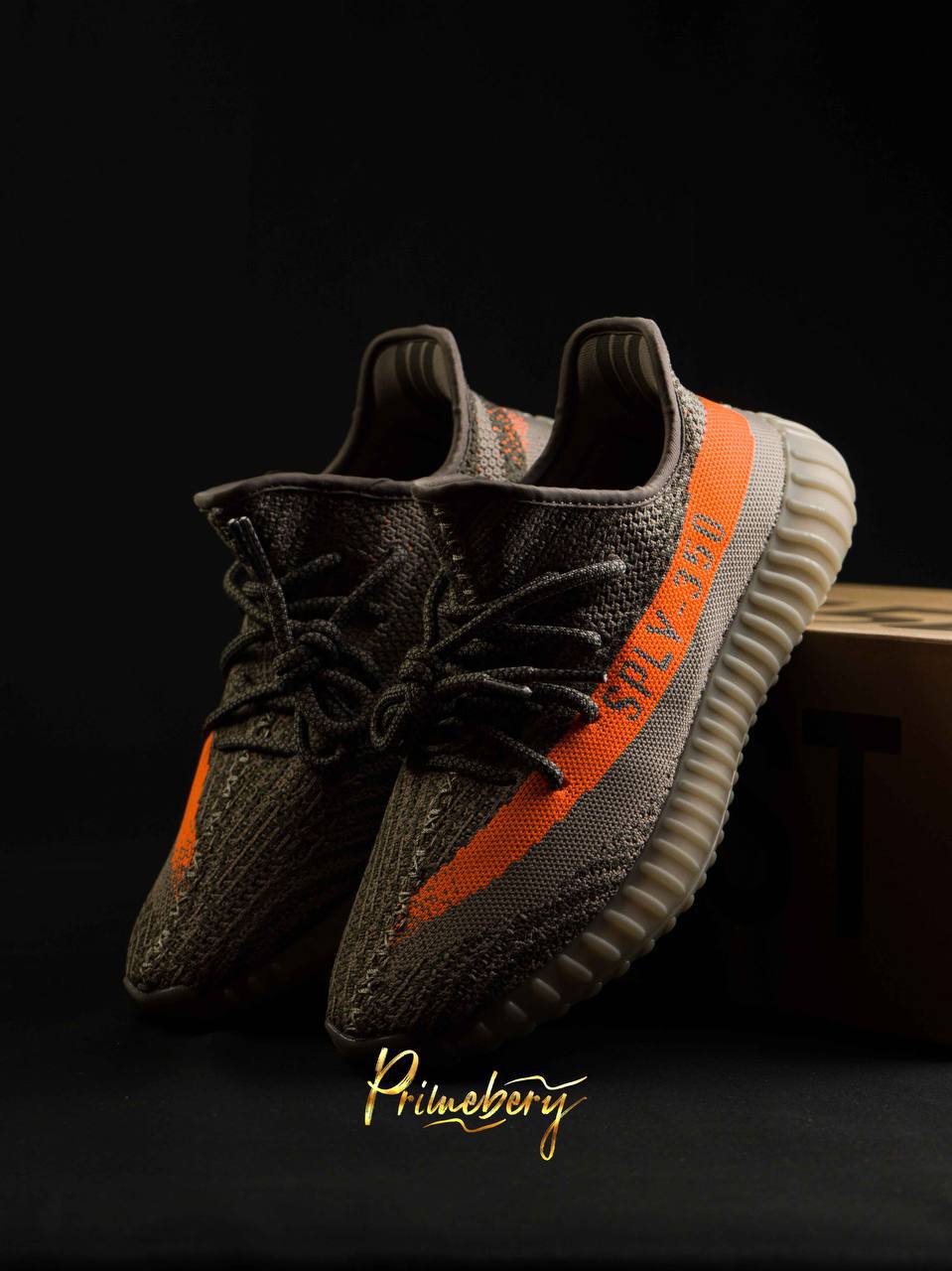 Кроссовки Yeezy