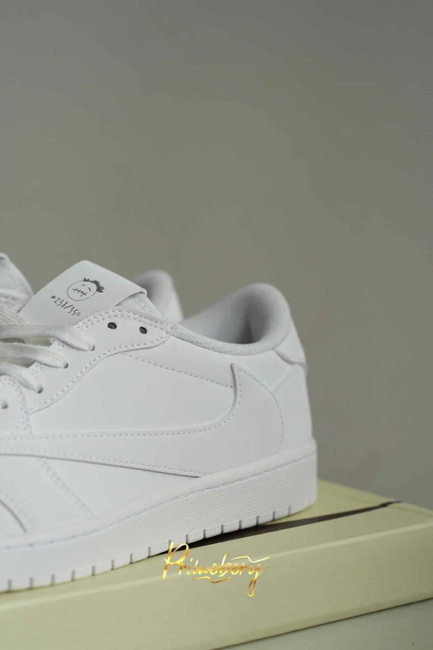 Nike ir Jordan & Travis Scott “White Party”