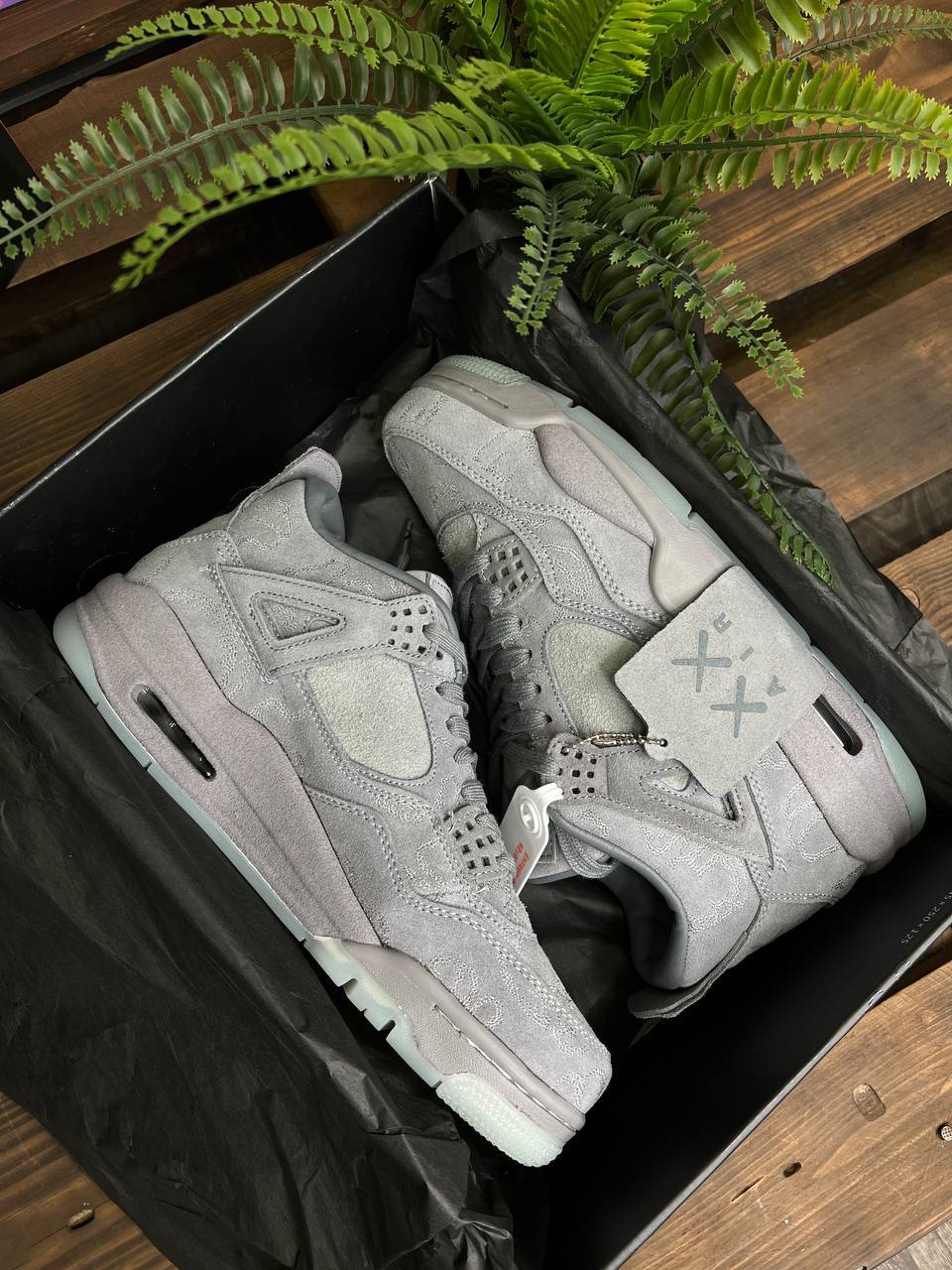 Кроссовки Jordan Kaws