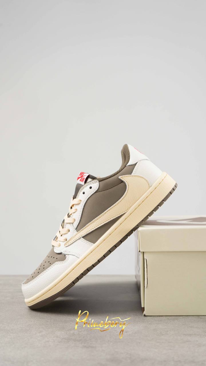 Кроссовки Nike Travis Scott