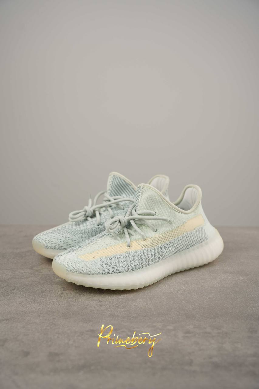 Кроссовки Adidas Yeezy