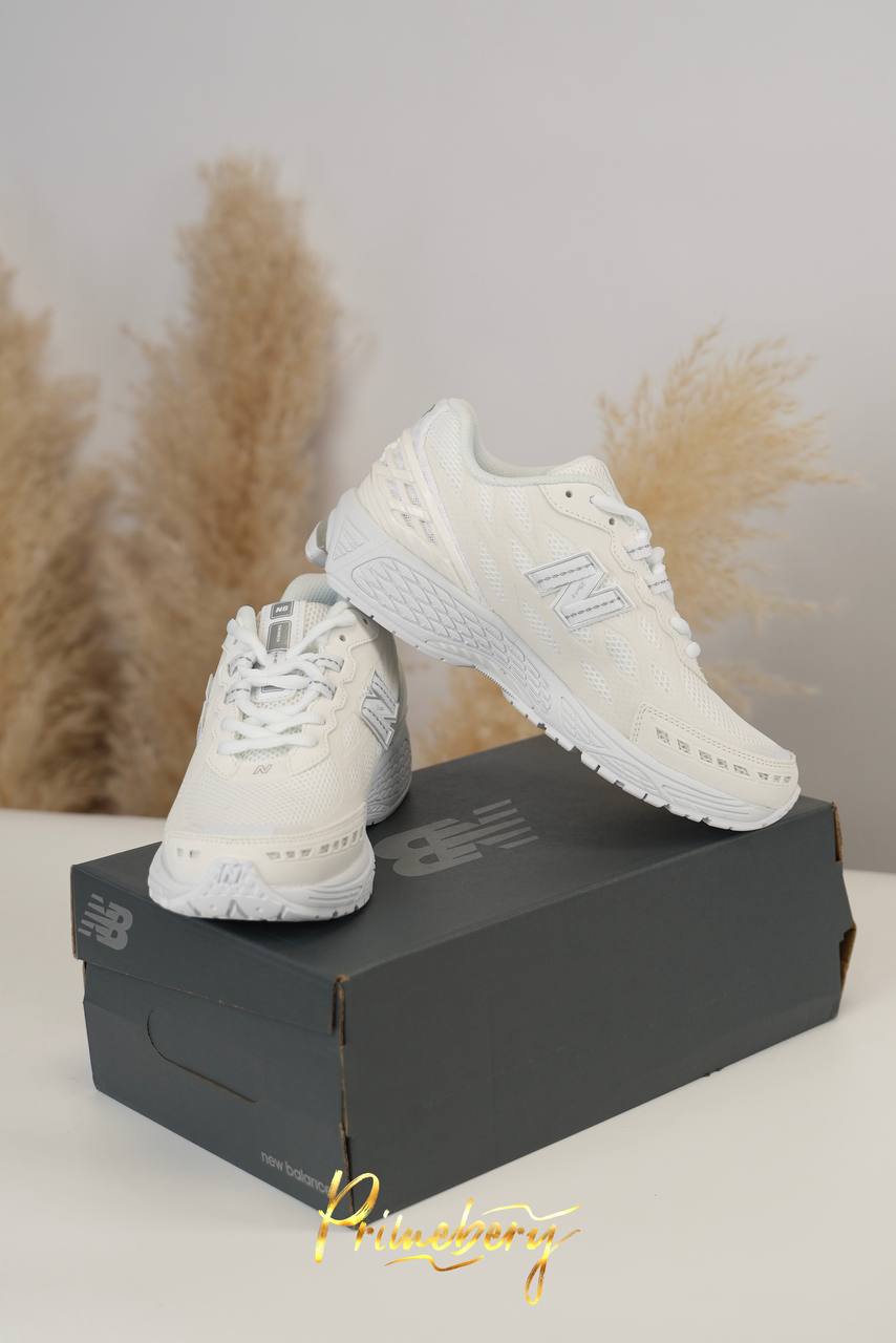 New Balance 1906W 'Triple White'