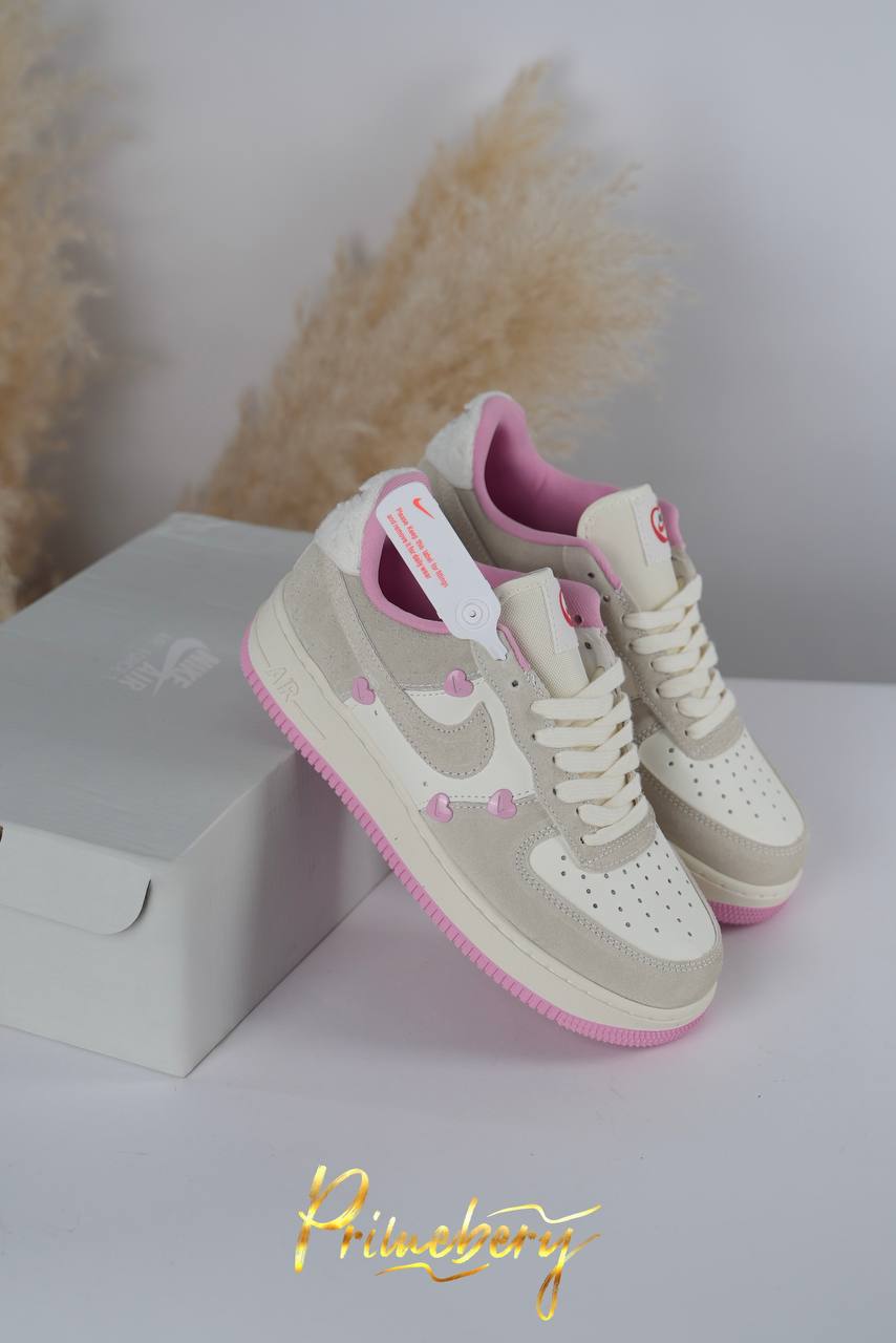 Nike air force 1 low Valentine’s Day